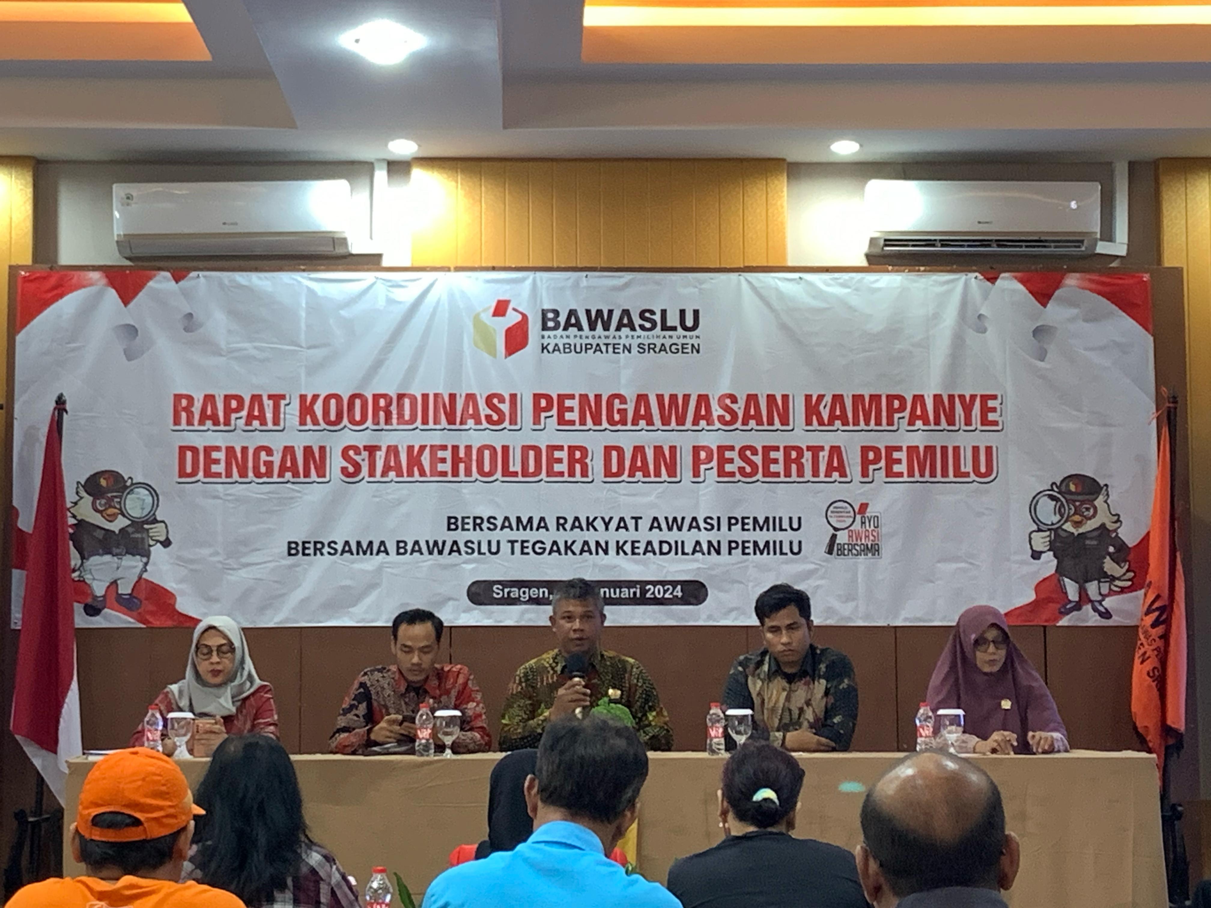 rakor pengawasan kampanye dengan stakeholder